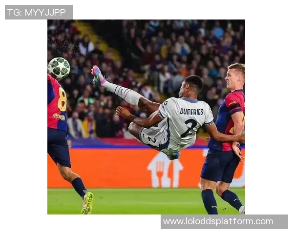 足总杯惊现冷门巴萨国米激战成平局绝杀瞬间震撼全场 足总杯惊现冷门巴萨国米激战成平局绝杀瞬间震撼全场