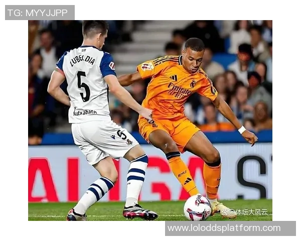 中超赛场惊现冷门皇马与莱比锡激战成平局神扑瞬间引发全场狂欢 中超赛场惊现冷门皇马与莱比锡激战成平局神扑瞬间引发全场狂欢