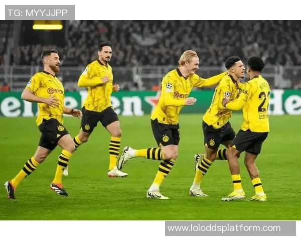 德甲精彩对决:里昂逆转多特蒙德红牌争议引发全场热议