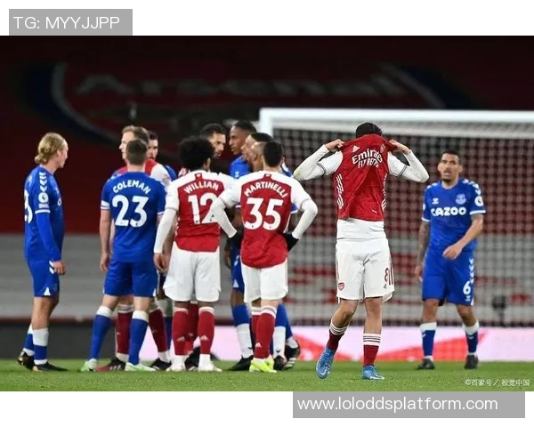 欧联杯惊天逆转曼联6比2狂胜皇马红牌事件引发全场热议 欧联杯惊天逆转曼联6比2狂胜皇马红牌事件引发全场热议