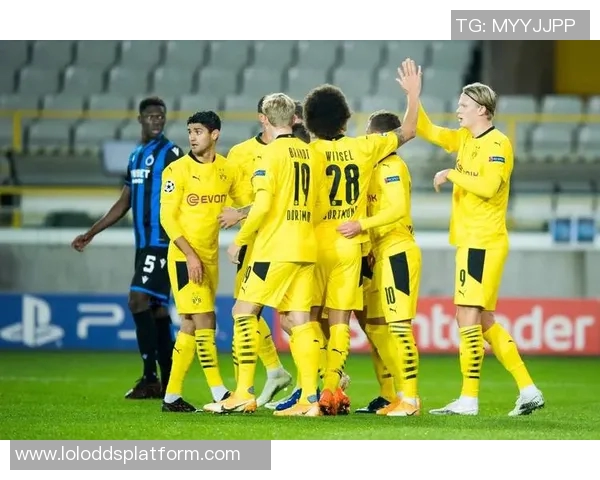 友谊赛精彩回顾：里昂大胜多特蒙德的战术解析与精彩瞬间