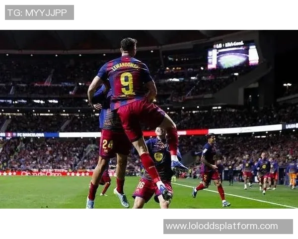 德甲惊现冷门国米绝杀巴萨全场沸腾瞬间回顾